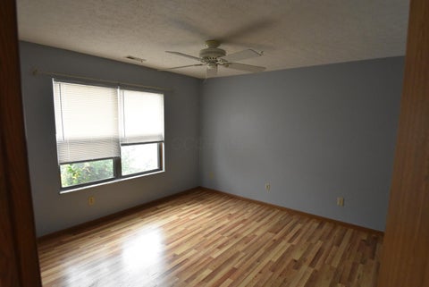 Tiny photo for 3693 Charlemonte Way 4 #4, Canal Winchester, OH 43110 (MLS # 226039364)
