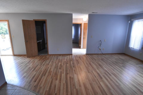 Tiny photo for 3693 Charlemonte Way 4 #4, Canal Winchester, OH 43110 (MLS # 226039364)