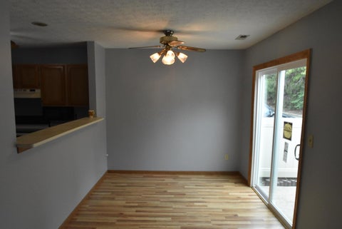 Tiny photo for 3693 Charlemonte Way 4 #4, Canal Winchester, OH 43110 (MLS # 226039364)