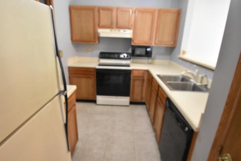 Tiny photo for 3693 Charlemonte Way 4 #4, Canal Winchester, OH 43110 (MLS # 226039364)