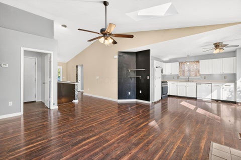 Tiny photo for 4068 Gallatin Drive, Columbus, OH 43207 (MLS # 226040170)
