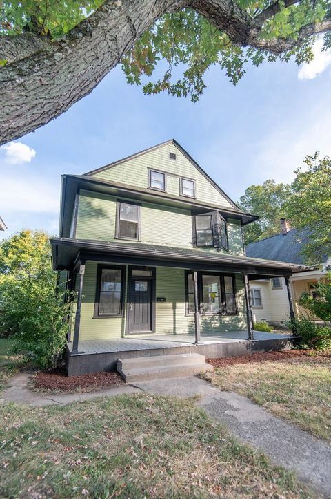 Photo of 155 Belleview Avenue, Chillicothe, OH 45601 (MLS # 226005894)