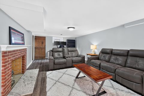 Tiny photo for 3698 Irving Way N, Columbus, OH 43214 (MLS # 226027347)
