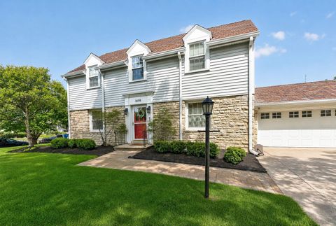 Tiny photo for 3698 Irving Way N, Columbus, OH 43214 (MLS # 226027347)