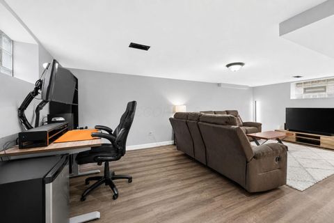 Tiny photo for 3698 Irving Way N, Columbus, OH 43214 (MLS # 226027347)