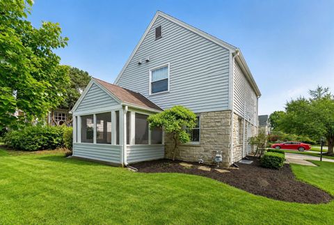 Tiny photo for 3698 Irving Way N, Columbus, OH 43214 (MLS # 226027347)