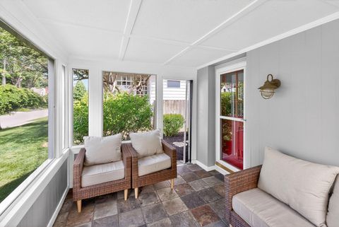 Tiny photo for 3698 Irving Way N, Columbus, OH 43214 (MLS # 226027347)