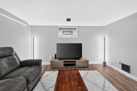 Tiny photo for 3698 Irving Way N, Columbus, OH 43214 (MLS # 226027347)