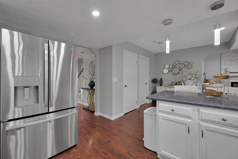 Tiny photo for 10131 Hounsdale Drive, Pickerington, OH 43147 (MLS # 226013365)