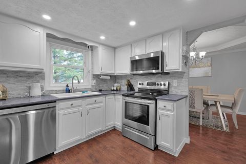 Tiny photo for 10131 Hounsdale Drive, Pickerington, OH 43147 (MLS # 226013365)