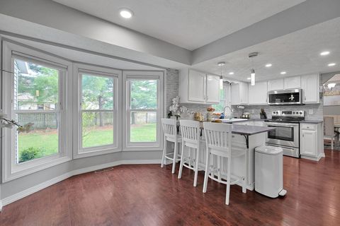 Tiny photo for 10131 Hounsdale Drive, Pickerington, OH 43147 (MLS # 226013365)