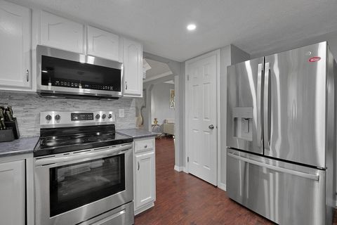 Tiny photo for 10131 Hounsdale Drive, Pickerington, OH 43147 (MLS # 226013365)