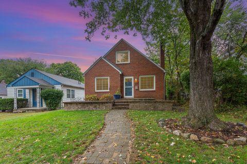 Photo of 202 Rathbone Avenue, Columbus, OH 43214 (MLS # 225036447)