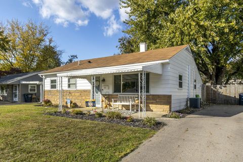 Photo of 1323 E Fair Avenue, Lancaster, OH 43130 (MLS # 225040694) Photo of 1323 E Fair Avenue, Lancaster, OH 43130 (MLS # 225040694)