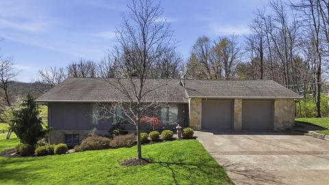 Photo of 1050 S Sunbury Road, Westerville, OH 43081 (MLS # 226011093)