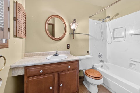 Tiny photo for 6450 Skywae Drive, Columbus, OH 43229 (MLS # 226029824)