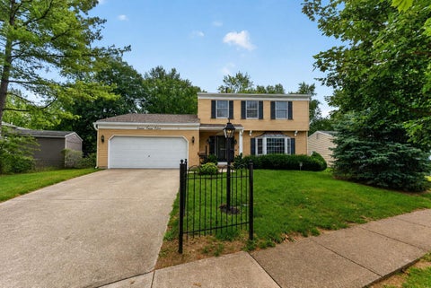 Photo of 6450 Skywae Drive, Columbus, OH 43229 (MLS # 226029824)