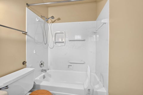 Tiny photo for 6450 Skywae Drive, Columbus, OH 43229 (MLS # 226029824)