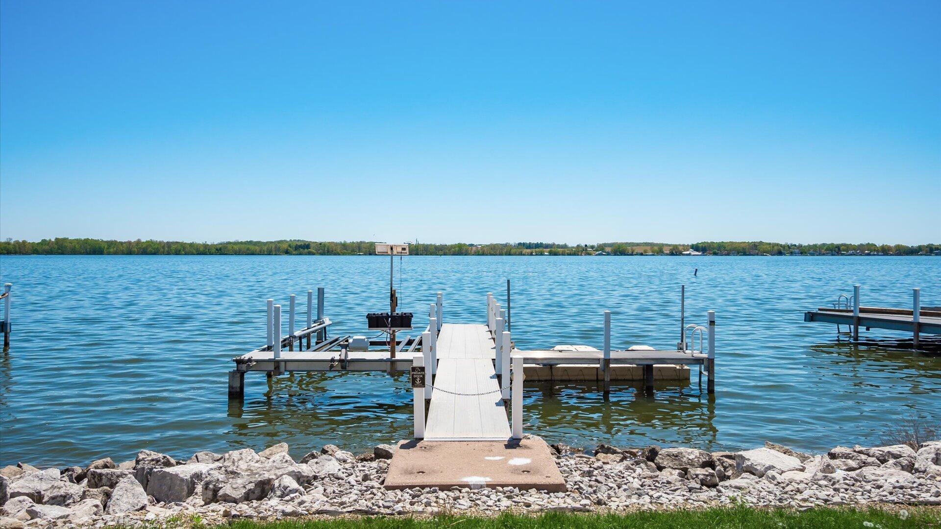 3555 Sellers Drive, Millersport, Ohio image 6