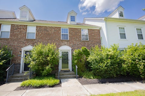 Condo For Sale - 3593 Bracknell Forest Drive<br/> Franklin County, Groveport, OH 43125