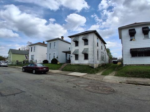 Photo of 1126 Oak Street, Springfield, OH 45505 (MLS # 226012941)