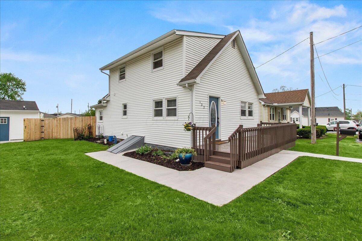 132 Richard Avenue