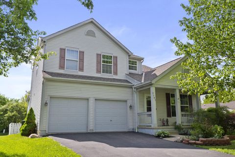 Photo of 2181 Dry Ridge Court, Grove City, OH 43123 (MLS # 226014472)