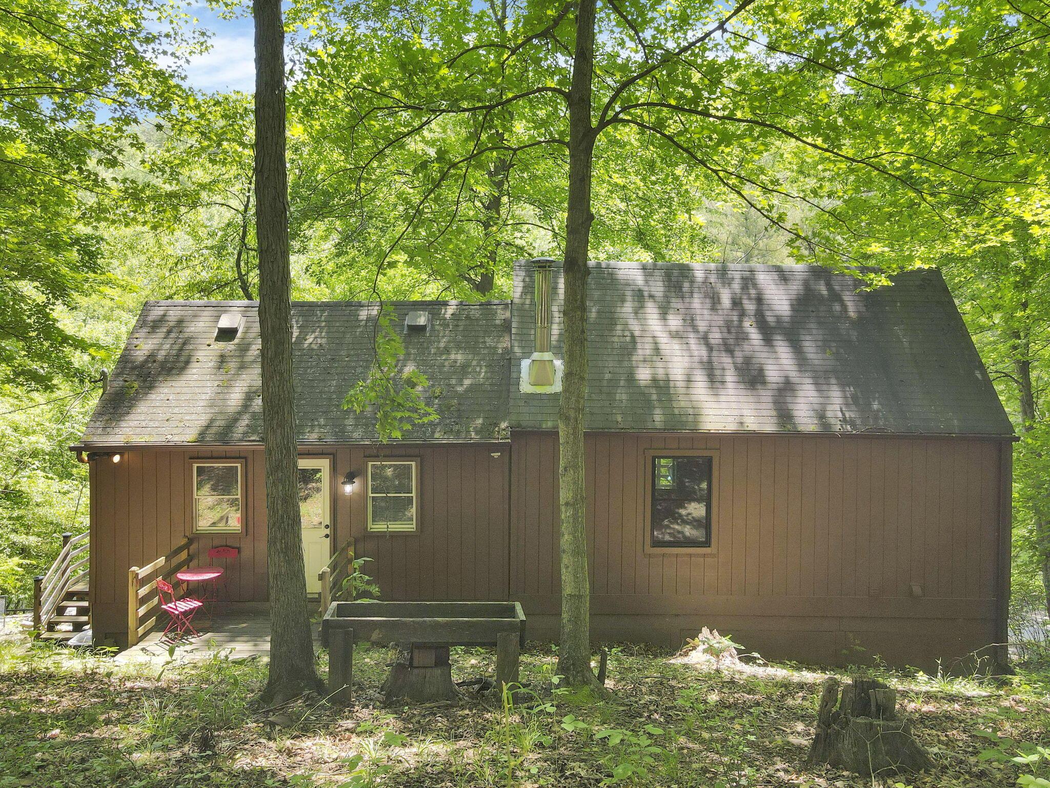262 Skaggs Road, Londonderry, Ohio image 2