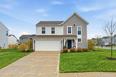 Photo of 5015 Pettibone Place, South Bloomfield, OH 43103 (MLS # 226010693)
