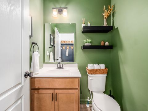 Tiny photo for 488 Rochdale Run, Delaware, OH 43015 (MLS # 226008146)