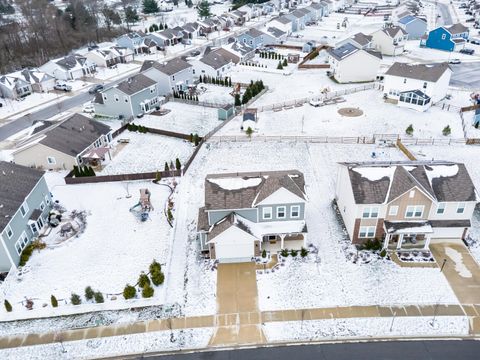 Tiny photo for 488 Rochdale Run, Delaware, OH 43015 (MLS # 226008146)