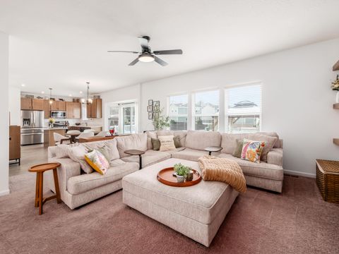 Tiny photo for 488 Rochdale Run, Delaware, OH 43015 (MLS # 226008146)