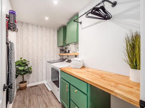 Tiny photo for 488 Rochdale Run, Delaware, OH 43015 (MLS # 226008146)