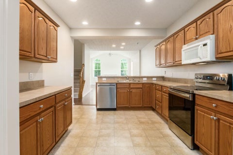 Tiny photo for 4111 Aumbrey Court 35 #35, New Albany, OH 43054 (MLS # 226017930)