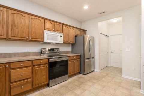 Tiny photo for 4111 Aumbrey Court 35 #35, New Albany, OH 43054 (MLS # 226017930)
