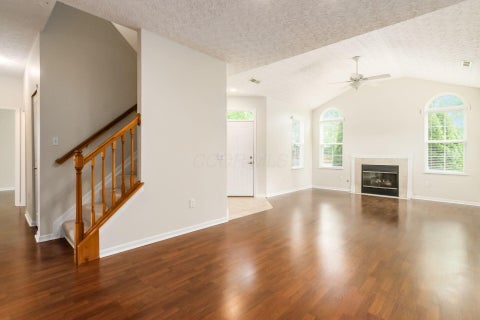 Tiny photo for 4111 Aumbrey Court 35 #35, New Albany, OH 43054 (MLS # 226017930)