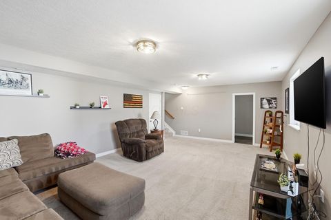 Tiny photo for 1222 Carnoustie Circle, Grove City, OH 43123 (MLS # 226000456)