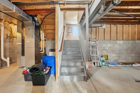 Tiny photo for 1222 Carnoustie Circle, Grove City, OH 43123 (MLS # 226000456)