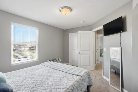 Tiny photo for 1222 Carnoustie Circle, Grove City, OH 43123 (MLS # 226000456)