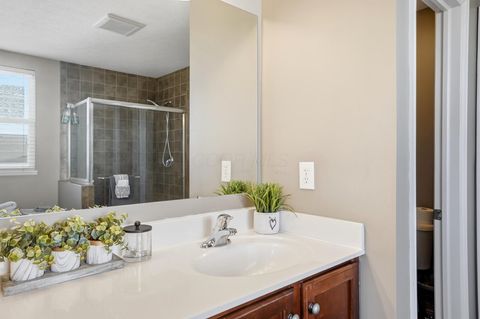 Tiny photo for 1222 Carnoustie Circle, Grove City, OH 43123 (MLS # 226000456)