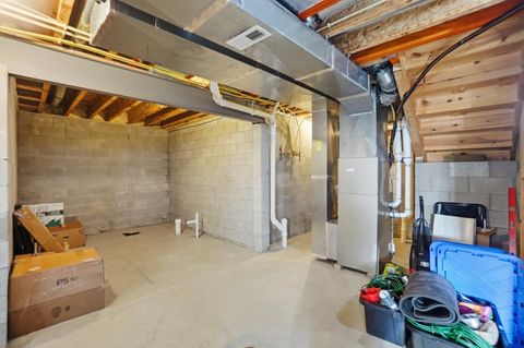 Tiny photo for 1222 Carnoustie Circle, Grove City, OH 43123 (MLS # 226000456)