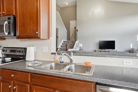 Tiny photo for 1222 Carnoustie Circle, Grove City, OH 43123 (MLS # 226000456)