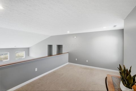 Tiny photo for 1222 Carnoustie Circle, Grove City, OH 43123 (MLS # 226000456)