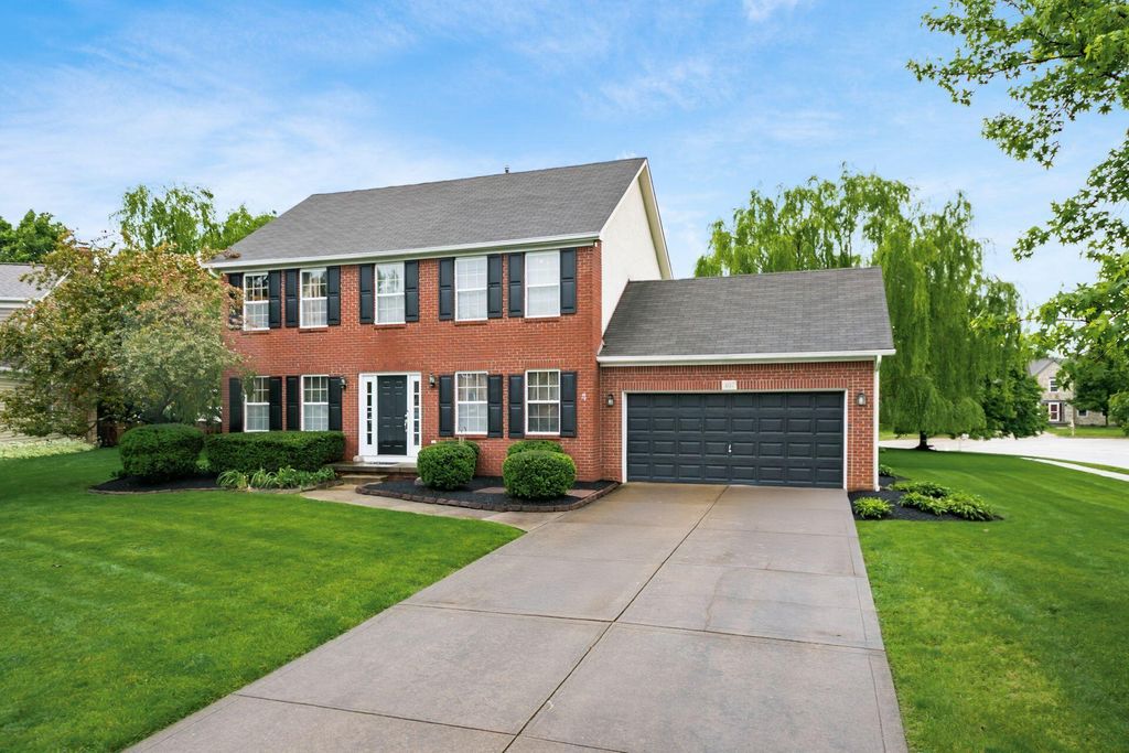 Photo of 407 Canmore Court, Westerville, OH 43082 (MLS # 226020029)