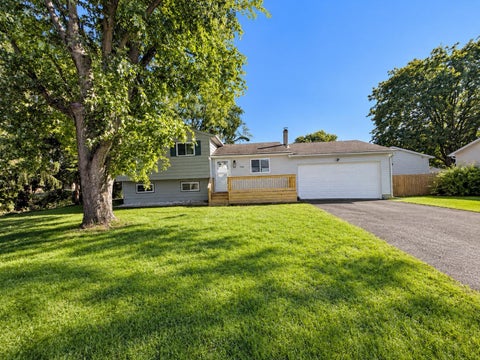 Photo of 3318 Noe Bixby Road, Columbus, OH 43232 (MLS # 226037005)