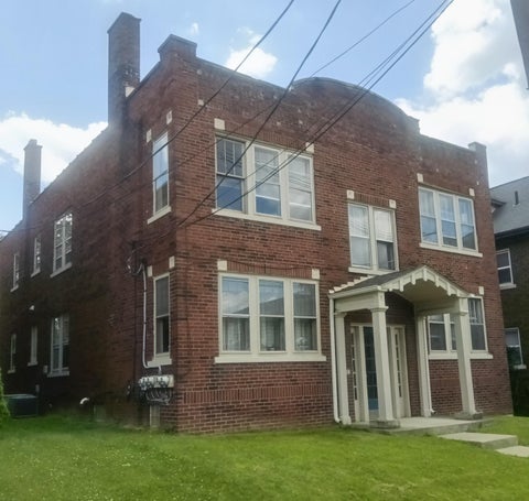 Photo of 169 E Arcadia Avenue, Columbus, OH 43202 (MLS # 226021991)