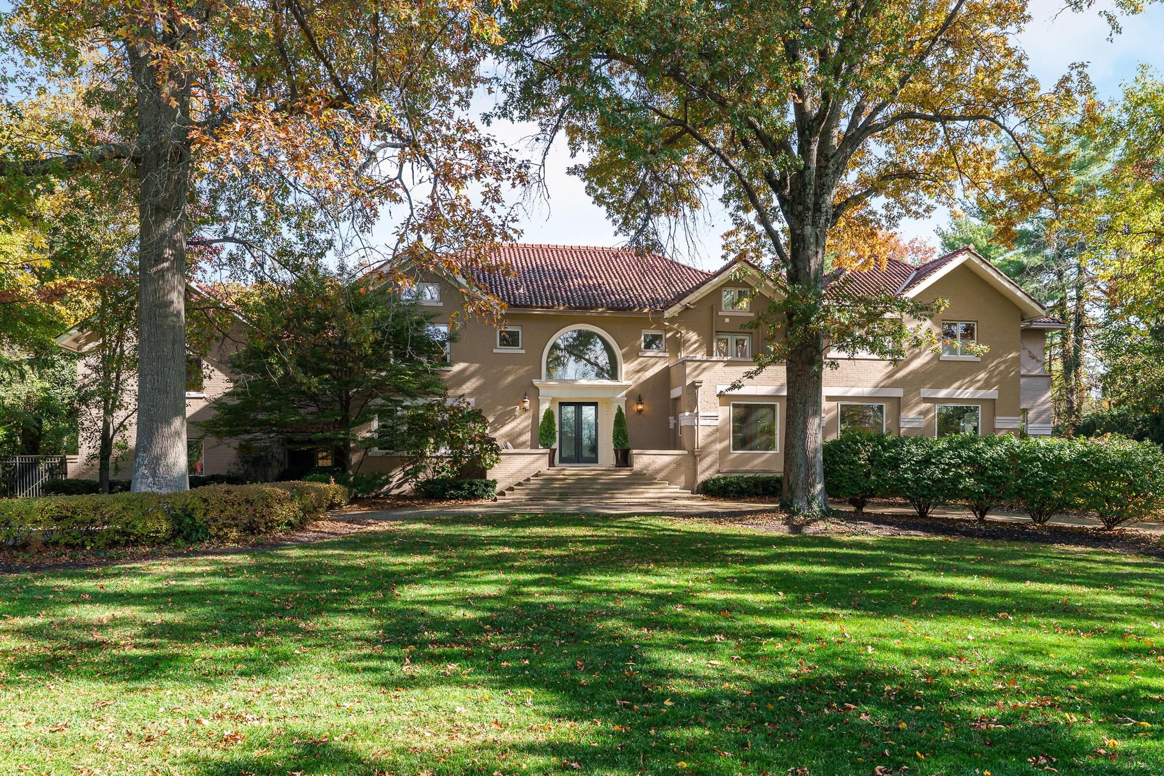 336 S Columbia Avenue