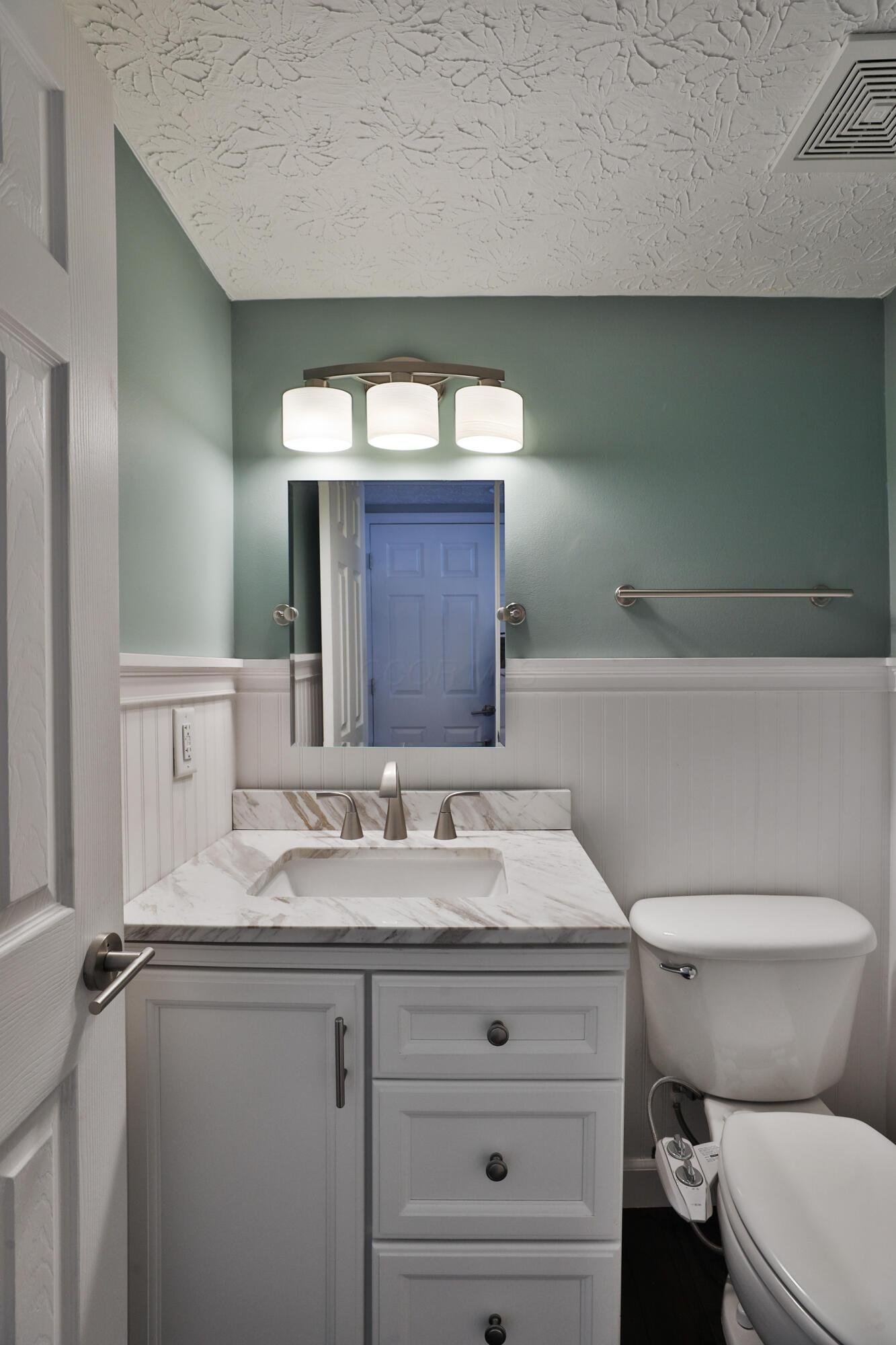 7785 Worley Drive, Blacklick, Ohio image 23