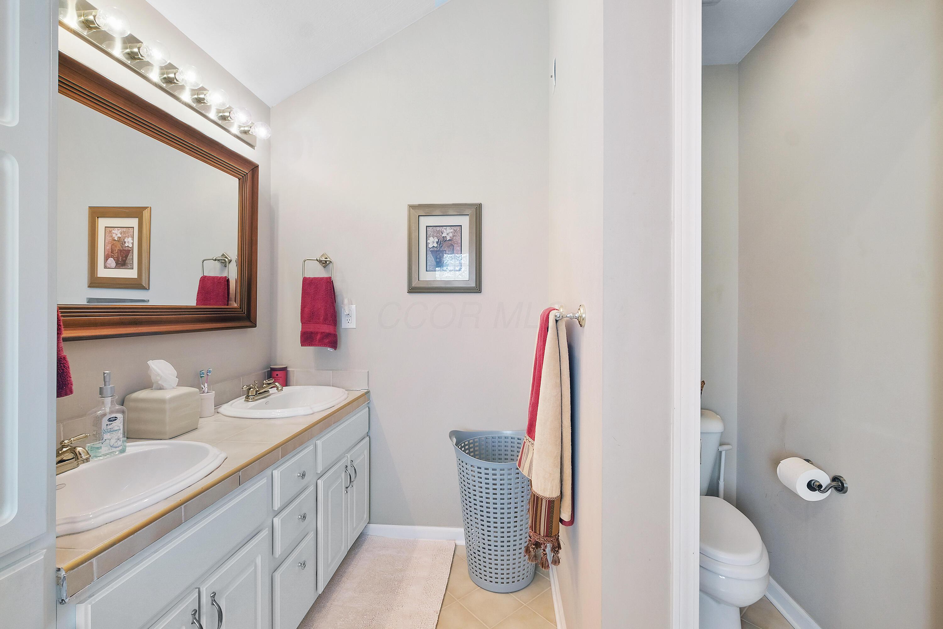 418 Valleyridge Drive, Howard, Ohio image 36