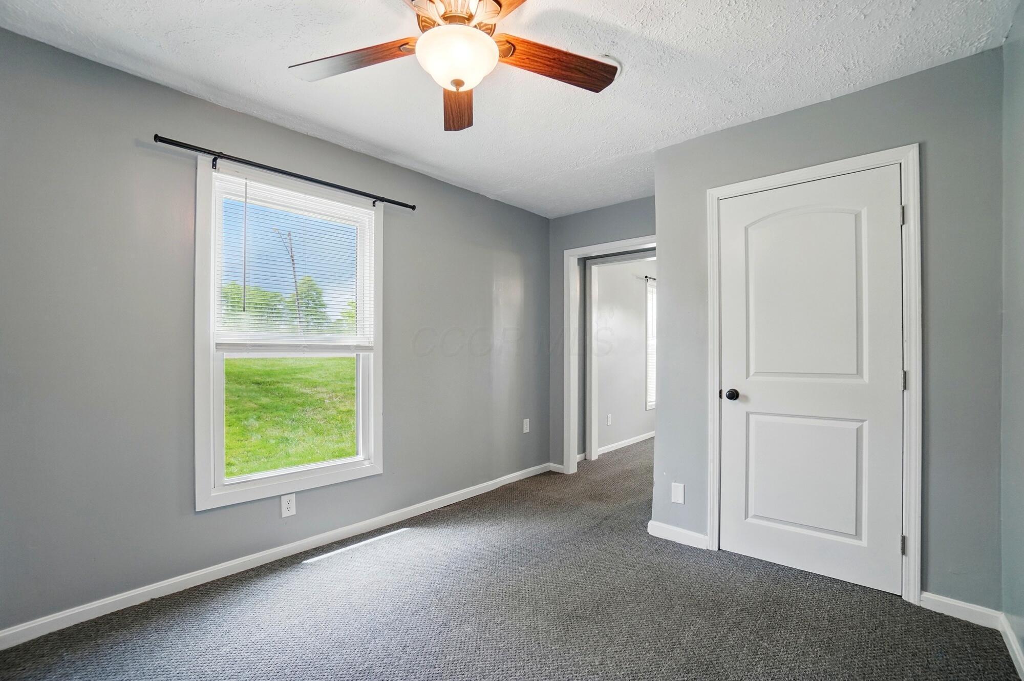 820 N Walnut Street, Baltimore, Ohio image 37